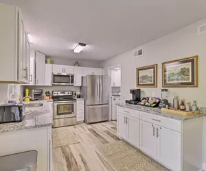 Photo 4 - Downtown Southern Pines Townhome With Deck!
