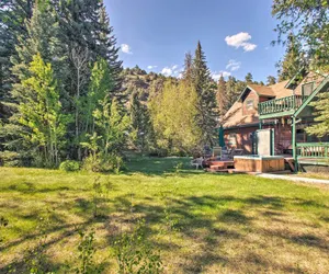 Photo 5 - Chicago Creek B & B: 1 Mi to Mt Blue Sky!