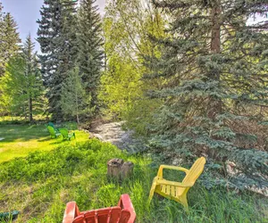 Photo 4 - Chicago Creek B & B: 1 Mi to Mt Blue Sky!