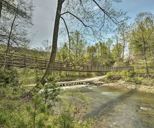 Photo 3 - Riversong Luxe Cabin w/ Fire Pit on North River