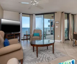 Photo 2 - Phoenix V 401 3 Bedroom Condo by Redawning