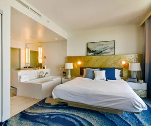 Photo 5 - OneLuxStay at W Residences