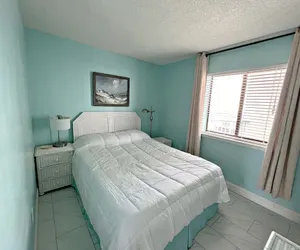 Photo 3 - Gulf Shores Surf And Racquet Club 404b 2 Bedroom Condo by Redawning