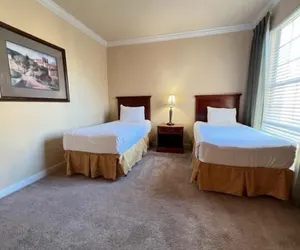 Photo 5 - 3 Bed 2 Bath Condo Tuscana Resort 3 Bedroom Condo by RedAwning