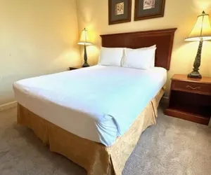 Photo 3 - 3 Bed 2 Bath Condo Tuscana Resort 3 Bedroom Condo by RedAwning