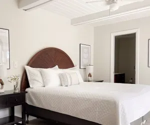 Photo 5 - Anahola Aloha Beach House 4 Bedroom Home by RedAwning