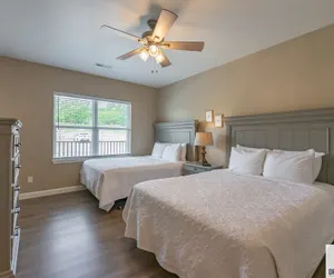 Photo 4 - Foothills G-203