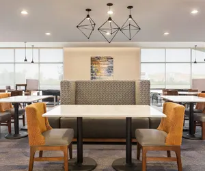 Photo 3 - Hawthorn Extended Stay by Wyndham Mount Laurel / Moorestown