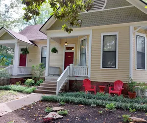 Photo 2 - Urban Cottages of Little Rock