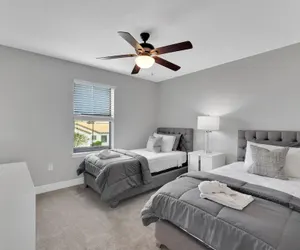 Photo 5 - Balmoral Resort-166kb 4 Bedroom Home by RedAwning