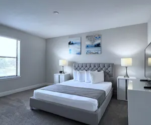 Photo 4 - Balmoral Resort-140aa 5 Bedroom Home by RedAwning