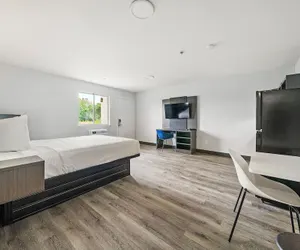 Photo 5 - Efficiency Lodge - Columbus GA