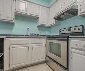 Photo 5 - One Bedroom Gulf Shores Condo With Beach Access