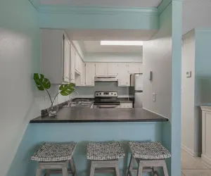 Photo 3 - One Bedroom Gulf Shores Condo With Beach Access
