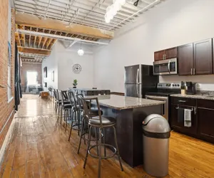 Photo 5 - Downtown Detroit Loft - Fully equipped & Absolutely Gorgeous theme by RedAwning