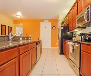 Photo 5 - Vista Cay Luxury Lakeview 3 Bedroom Condo 3087