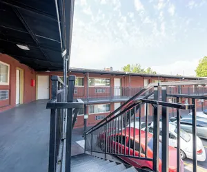 Photo 4 - Banfield Studios By OYO Portland OR