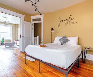 Photo 3 - The Parkside by Jungle House – Short North Boutique Suites