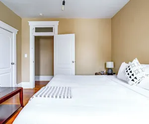 Photo 5 - The Parkside by Jungle House – Short North Boutique Suites