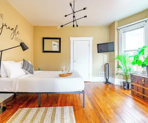 Photo 4 - The Parkside by Jungle House – Short North Boutique Suites