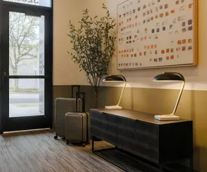 Photo 2 - Sonder by Marriott Bonvoy The Artesian Apartments LoHi