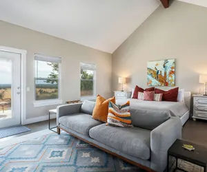 Photo 2 - Luxury Cottage With Stunning Views-spa Bath-patio