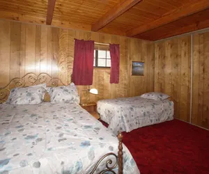 Photo 3 - Canyon Cabin