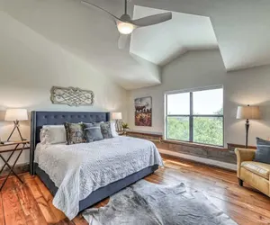 Photo 3 - Luxury 23-acre Ranch With Hottub Near Alamosprings