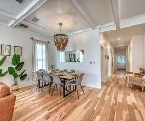 Photo 3 - The Golden Goose - Hot Tub-fire Pit-2 Blks to Main