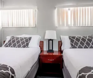 Photo 4 - Warm Private Room in Detroit for Up to 4 w/ Wifi