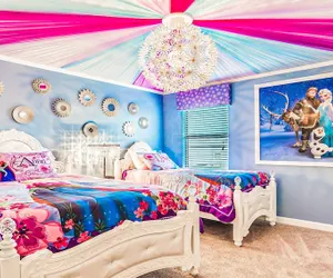 Photo 4 - Exclusive Resort Home w Hot Tub, Near Theme Parks