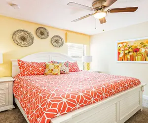 Photo 5 - Exclusive Resort Home w Hot Tub, Near Theme Parks