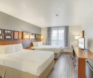 Photo 2 - Suburban Studios Salt Lake City Airport