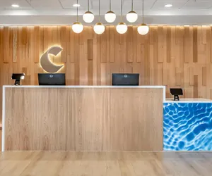 Photo 3 - Comfort Inn & Suites Newark Liberty International Airport