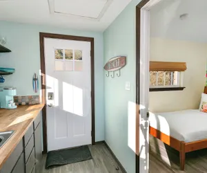 Photo 2 - Breakwater Resort