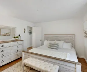 Photo 4 - Breakwater Resort