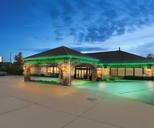 Photo 2 - Antioch Hotel & Suites