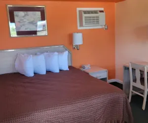Photo 3 - Copa Budget Inn