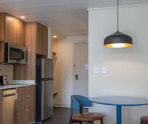 Photo 5 - The Holbrook Hotel