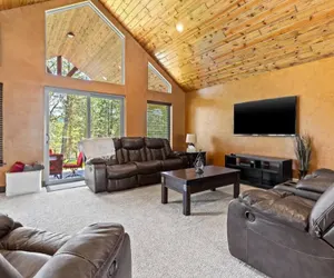 Photo 5 - Larkspur Hills 5BR Villa w Hot Tub