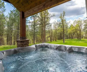 Photo 2 - Larkspur Hills 5BR Villa w Hot Tub