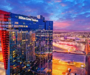 Photo 2 - Hilton Club Elara Las Vegas