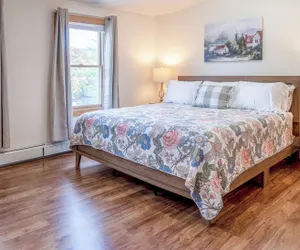 Photo 4 - Downtown Apartments in Bar Harbor