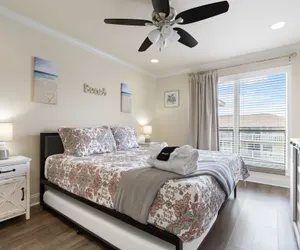 Photo 3 - Yinz Home 2047 1 Bedroom Condo by RedAwning