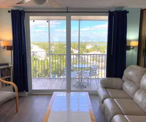 Photo 2 - Don s Bonita Beach Tennis Club
