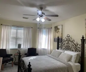 Photo 5 - Wiley House Bed and Breakfast