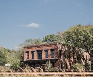 Photo 2 - Beard and Lady Inn