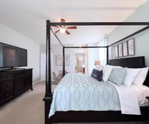 Photo 4 - Newly Designed 5bed Pool Home With Lake View-339ys 5 Bedroom Home by Redawning