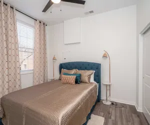 Photo 5 - Covington Charm 202