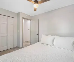 Photo 2 - New Peek-a-book Serenity Duo